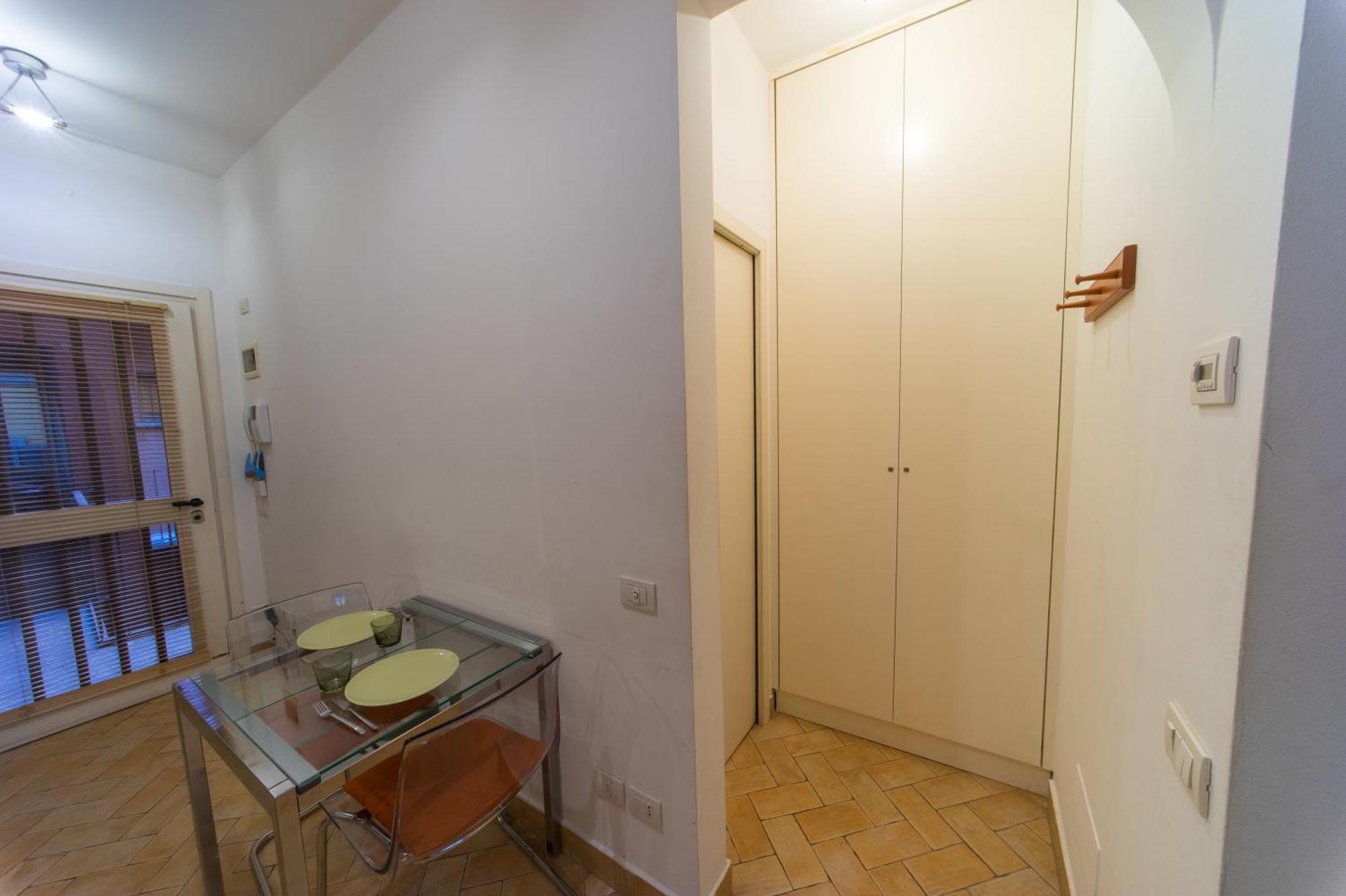 Disciplini Apartment A 5 Min Dal Duomo Милано Екстериор снимка