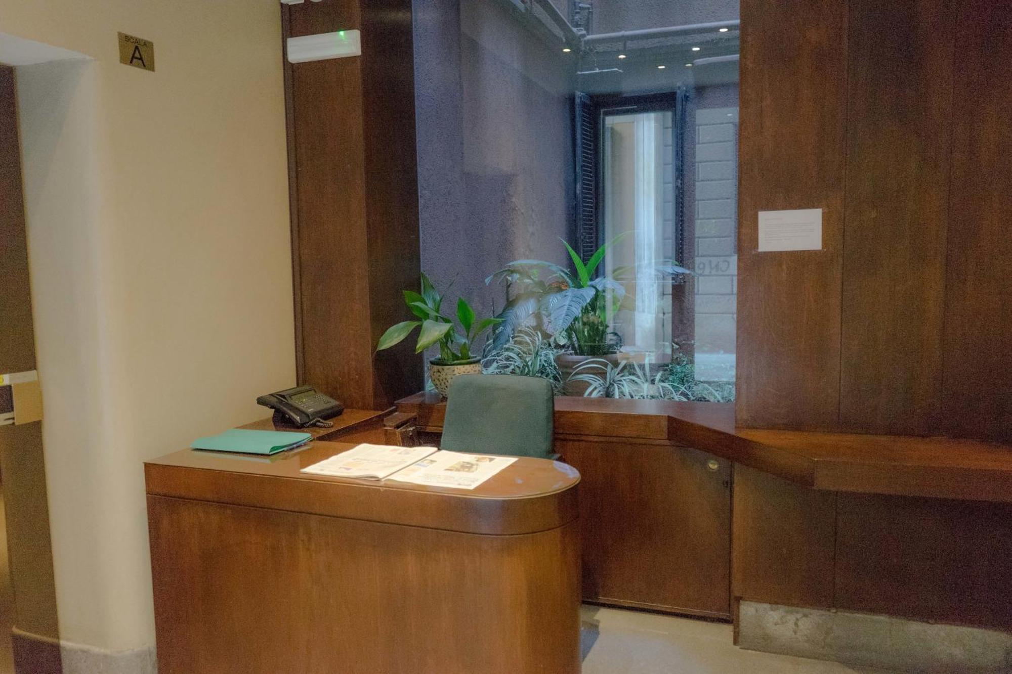 Disciplini Apartment A 5 Min Dal Duomo Милано Екстериор снимка